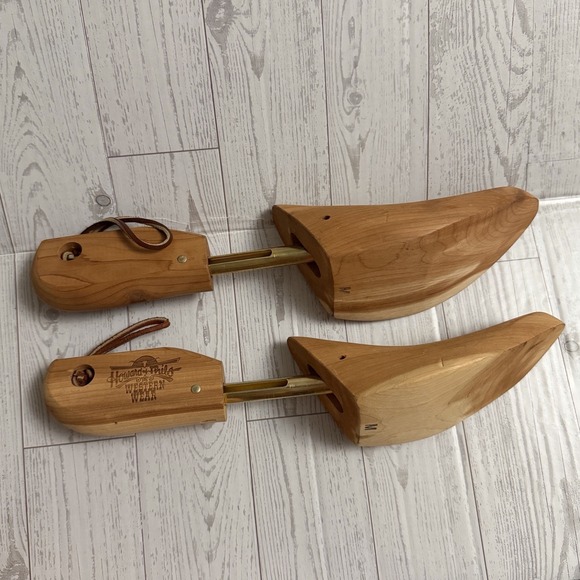 Howard & Phil\'s Western Wear Cedar Boot Shoe Trees Rochester USA Pair Adjustable main image 5